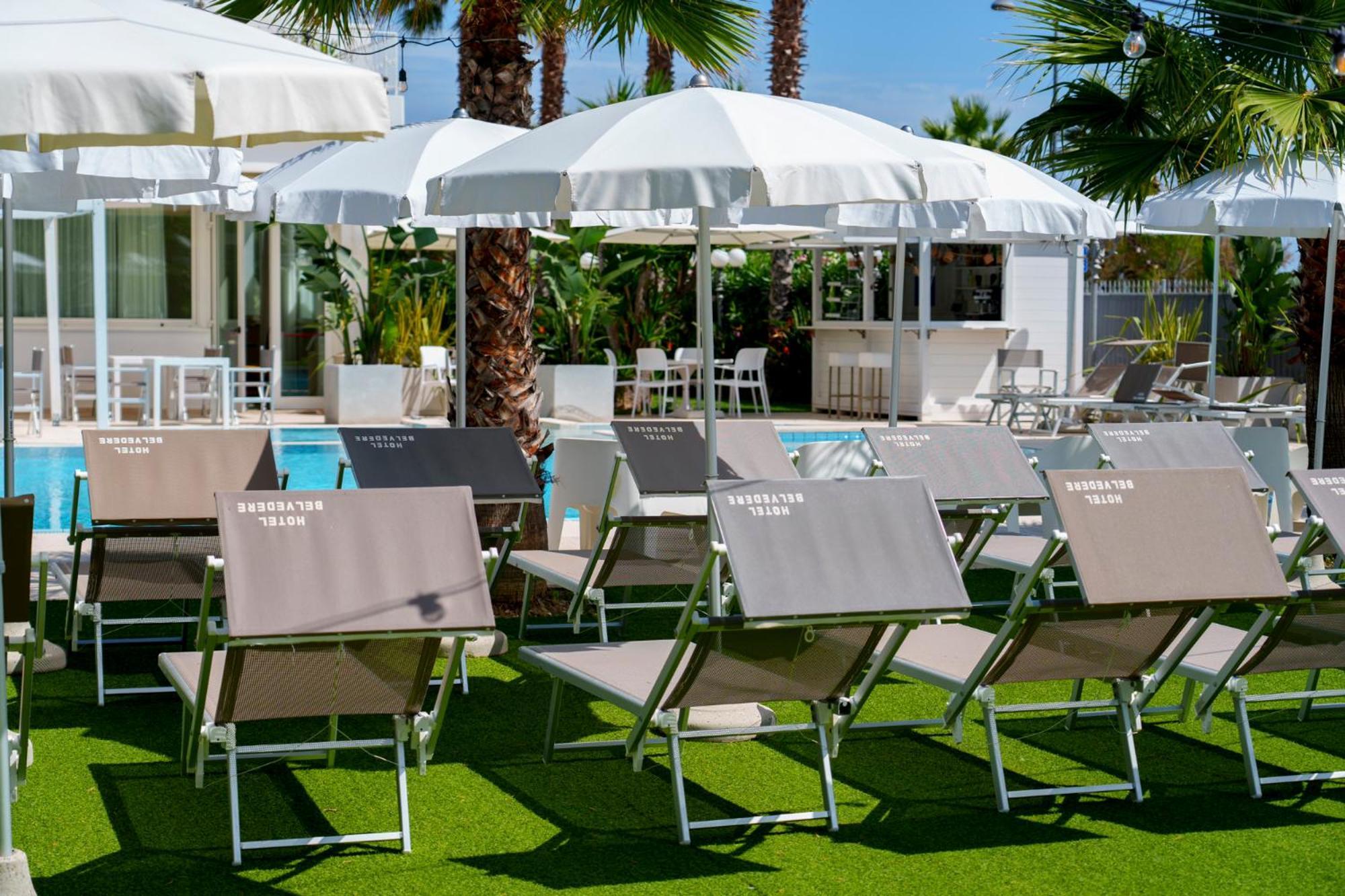 Hotel Belvedere Мартинсикуро Екстериор снимка